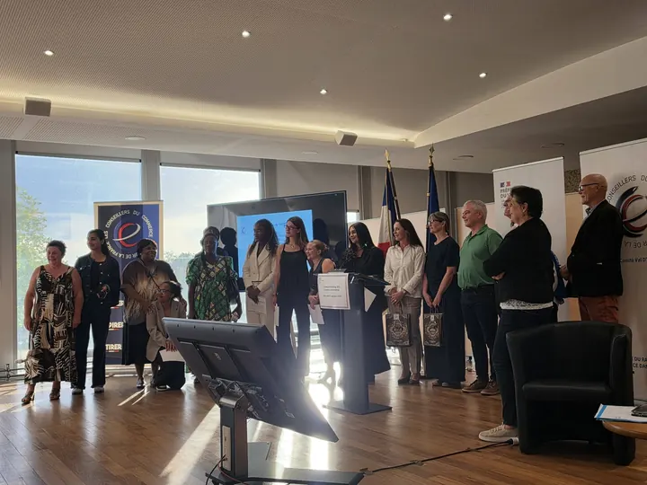 International : Le CEEVO présent à la cérémonie de remise des prix du Challenge du Comité Val-d'Oise des Conseillers du Commerce Extérieur de la France (CCEF), dans les Salons de la Préfecture du Val-