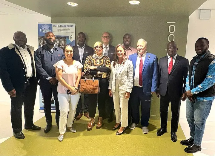 Digital : Avec le CEEVO, Digital France School accueille la délégation économique togolaise à Cergy