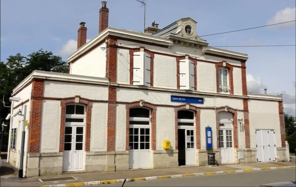 LOCATION LOCAL GARE D'US 108 m² – Photo 1 sur 2