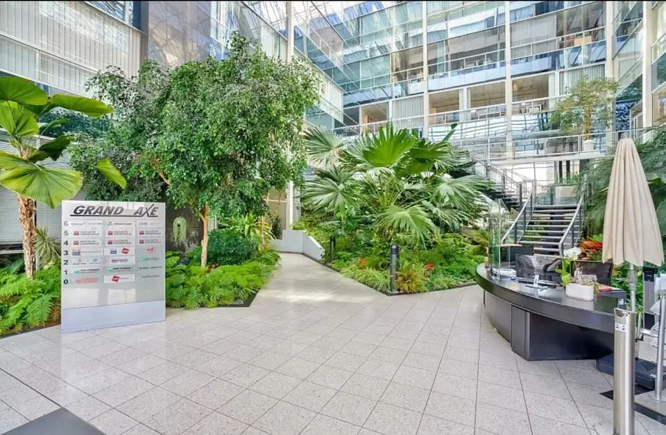 LOCATION BUREAUX 3516 m²