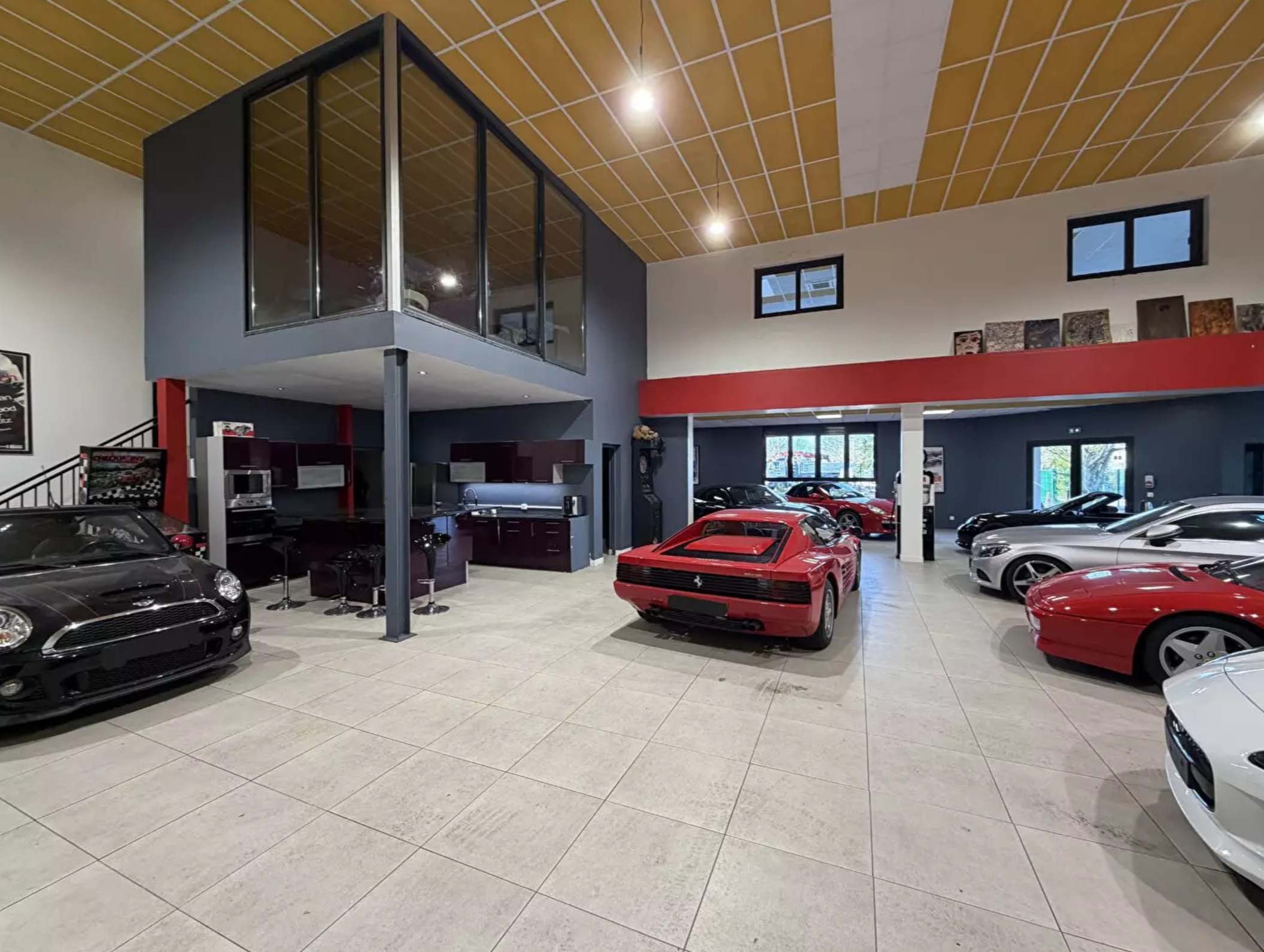 VENTE ACTIVITES 465 m²