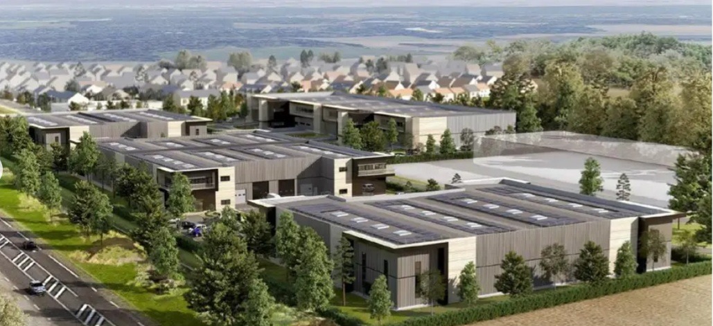 ACTIVITE/ENTREPOT/BUREAU 5058 m²