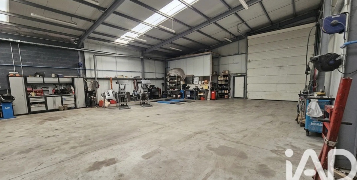VENTE ACTIVITES 633 m²