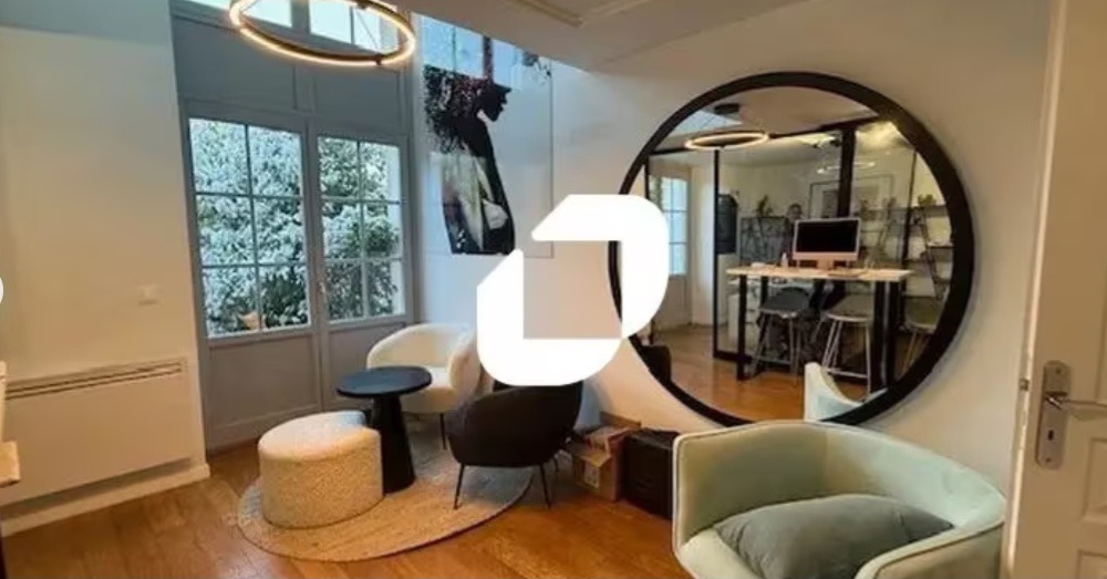 LOCATION BUREAUX 137 m²
