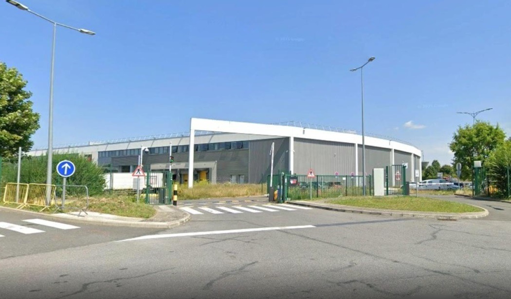 LOCATION ENTREPOT 26771 m²