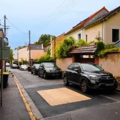 BYEN UTVIKLER SEG | En ny fartsdempende humpe i rue du Jeu de l'Arc