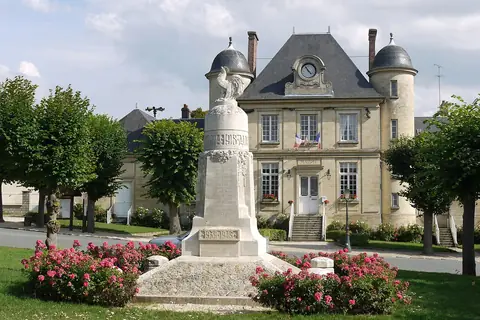 摄于瓦勒德瓦兹省Nesles-la-Vallée的照片
