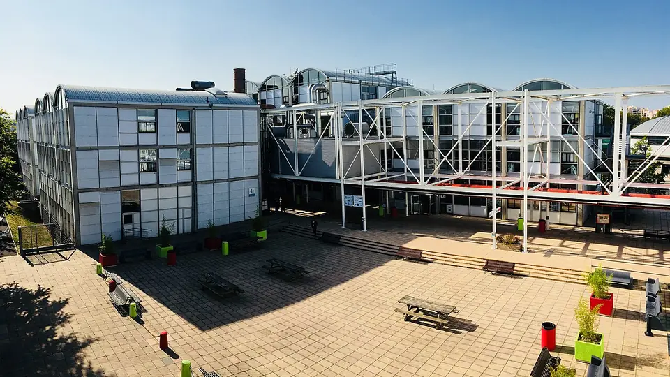 Campus de ILEPS, dans le Val-d'Oise