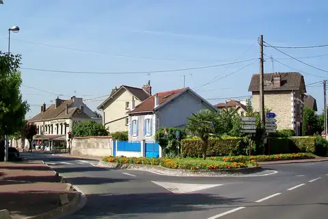 Beaumont-sur-Oise, 4 में से तस्वीर 3