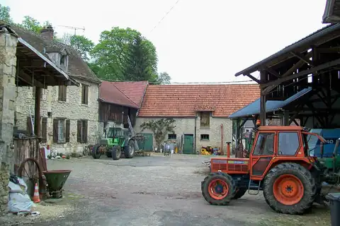 Chaumontel, 4 fotoğraftan 3.