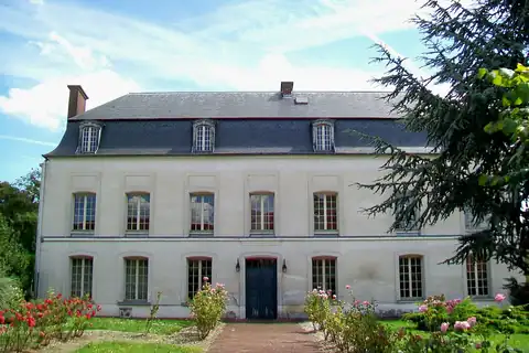 Fontenay-en-Parisis, 4 fotoğraftan 2.