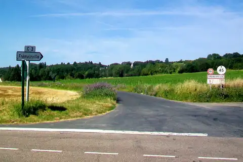 Frémainville, fotografie 2 z 4