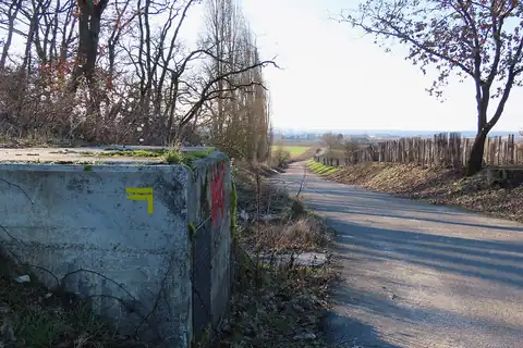 Frépillon, 4 fotoğraftan 2.