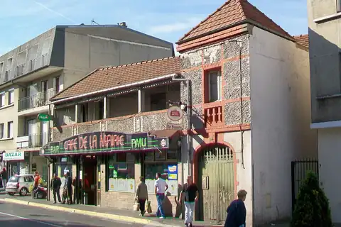 Goussainville, 4 fotoğraftan 3.