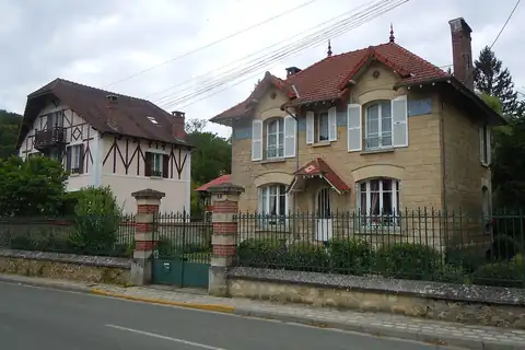 Nesles-la-Vallée, fotografie 1 z 4