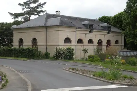Nointel, fotografie 1 z 4