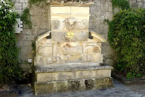 Parmain, 4 fotoğraftan 3.
