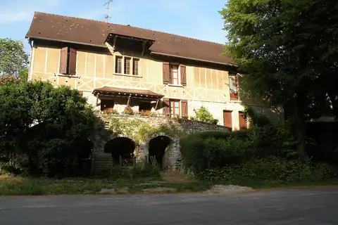 Saint-Cyr-en-Arthies, fotografia 3 z 4