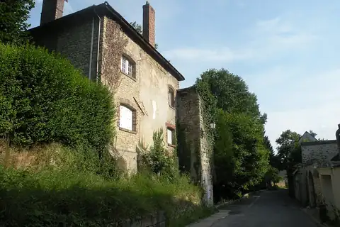 Vienne-en-Arthies, fotografia 3 z 4