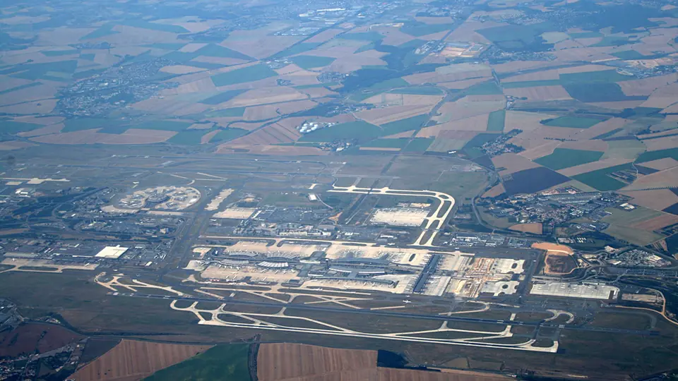 Aéroport Paris-Charles de Gaulle, à Roissy-en-France