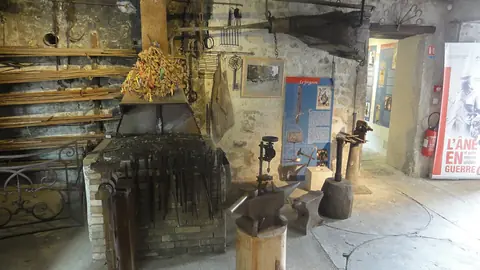 Industrial site: Wy-dit-Joli-Village